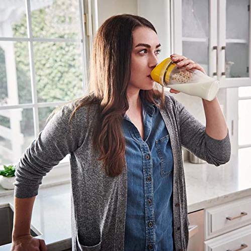 CRUNCHCUP XL Yellow - Portable Plastic Cereal Cups for Breakfast On the Go, To Go Cereal and Milk Container for your favorite Breakfast Cereals, No Spoon or Bowl Required