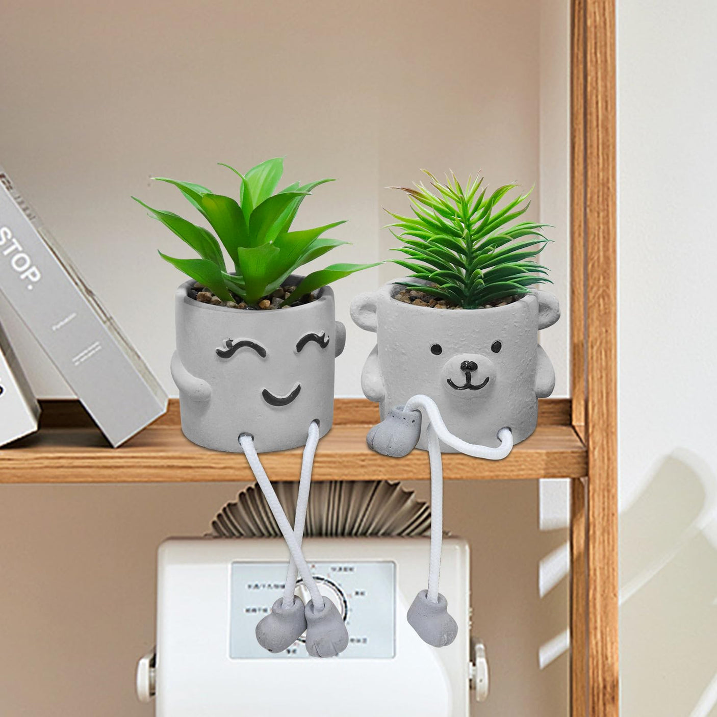 Zerzsy 3pcs Creative Artificial Succulents with Gray Flower Pots, Mini Potted Succulents for Home Office Desk Decor and Gift Choice