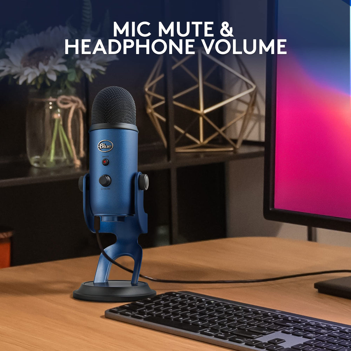 Logitech for Creators Blue Yeti USB Microphone for Gaming, Streaming, Podcasting, Twitch, YouTube, Discord, Recording for PC and Mac, 4 Polar Patterns, Studio Quality Sound, Plug & Play-Blackout