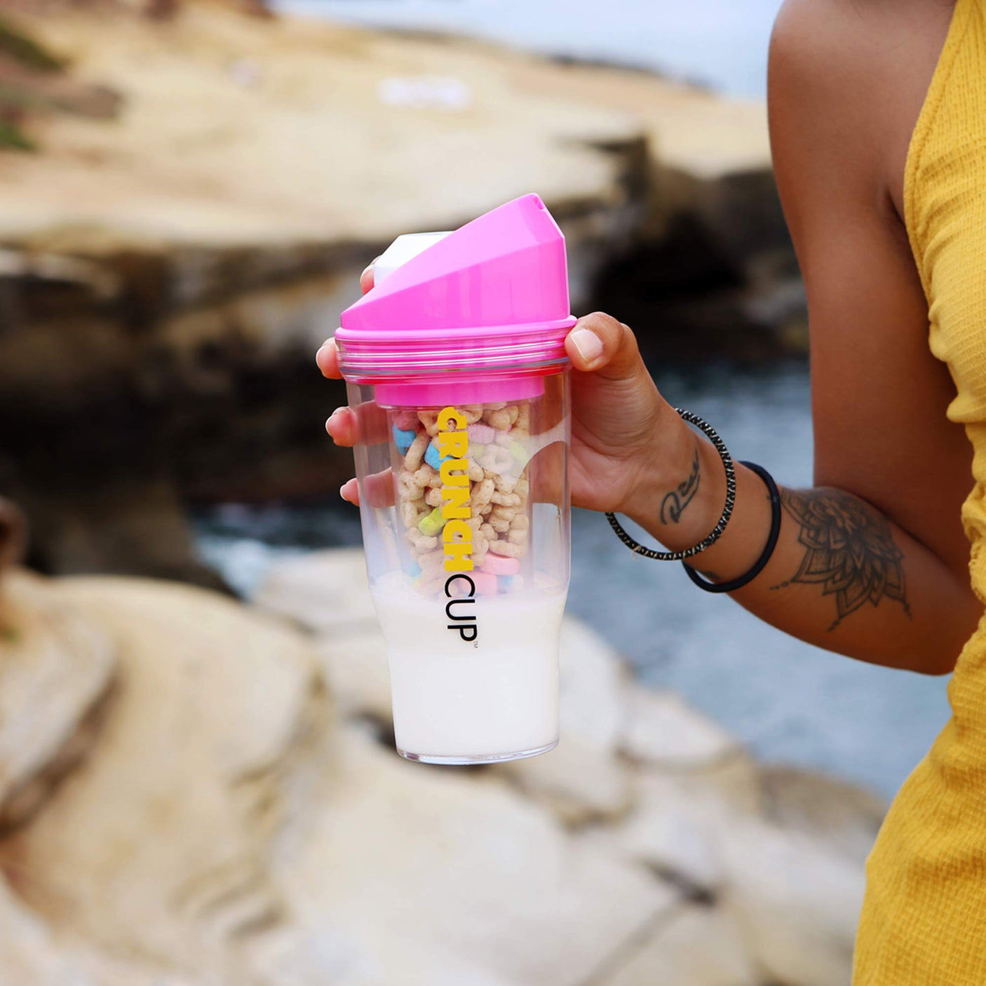 CRUNCHCUP XL Yellow - Portable Plastic Cereal Cups for Breakfast On the Go, To Go Cereal and Milk Container for your favorite Breakfast Cereals, No Spoon or Bowl Required