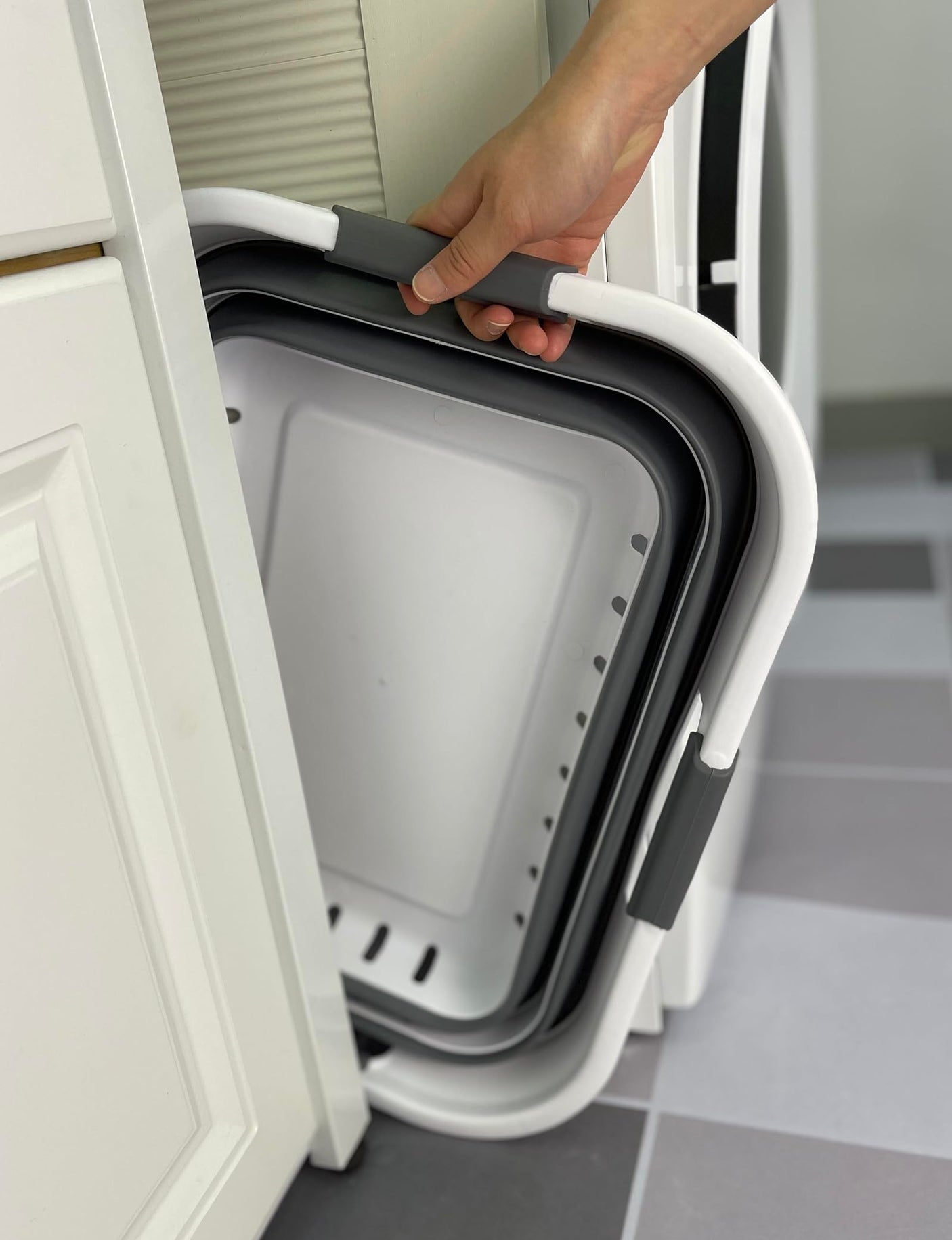 SAMMART 42L (11 gallon) Collapsible Plastic Laundry Basket - Foldable Pop Up Storage Container/Organizer - Space Saving Hamper/Basket (1, White/Grey)