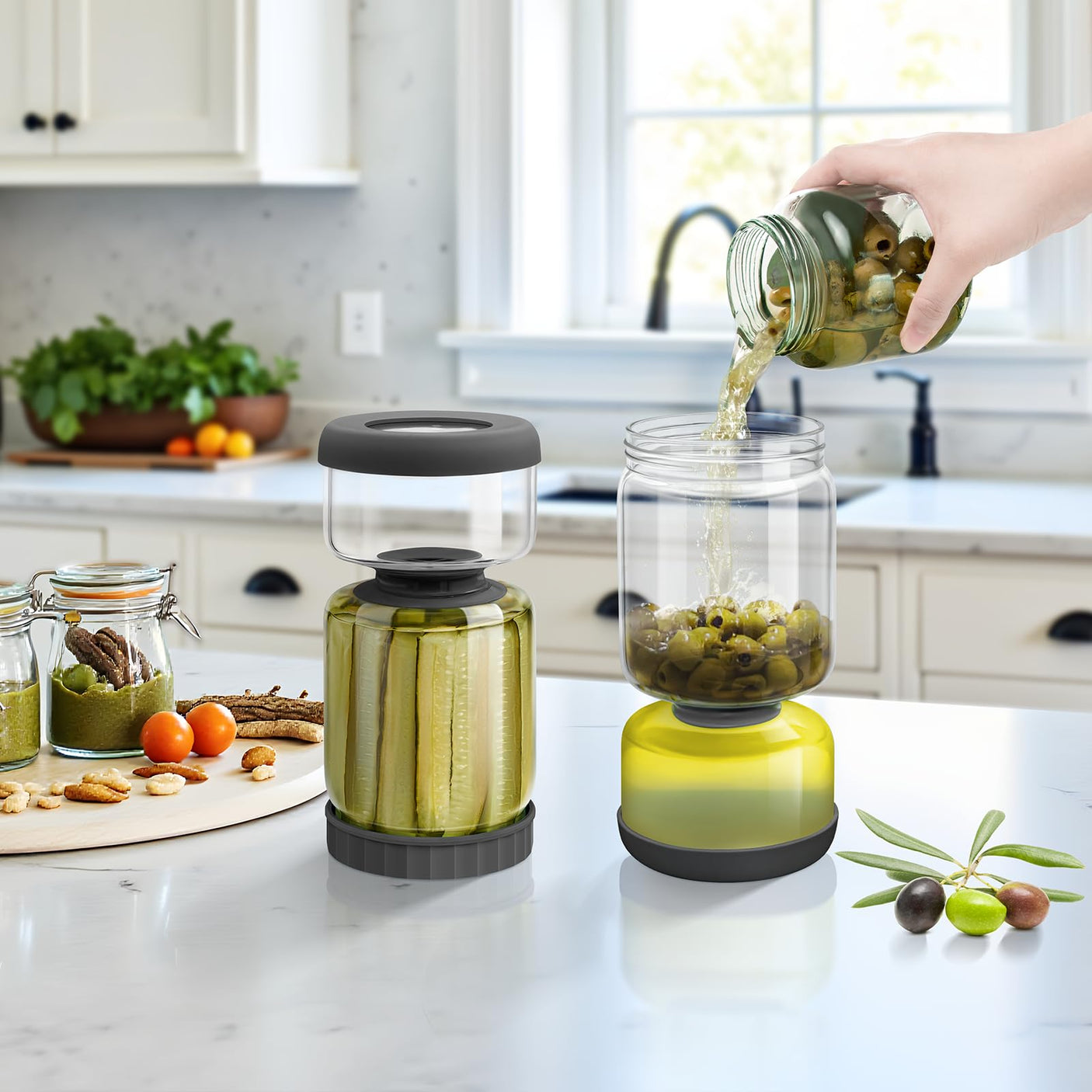 WhiteRhino Pickle Jar with Strainer Flip,34oz Pickle Container Pickle and Olive Hourglass Jar,Glass Flip Pickle Jar Juice Separator Jar with Airtight Lid for Jalapeno Gherkin