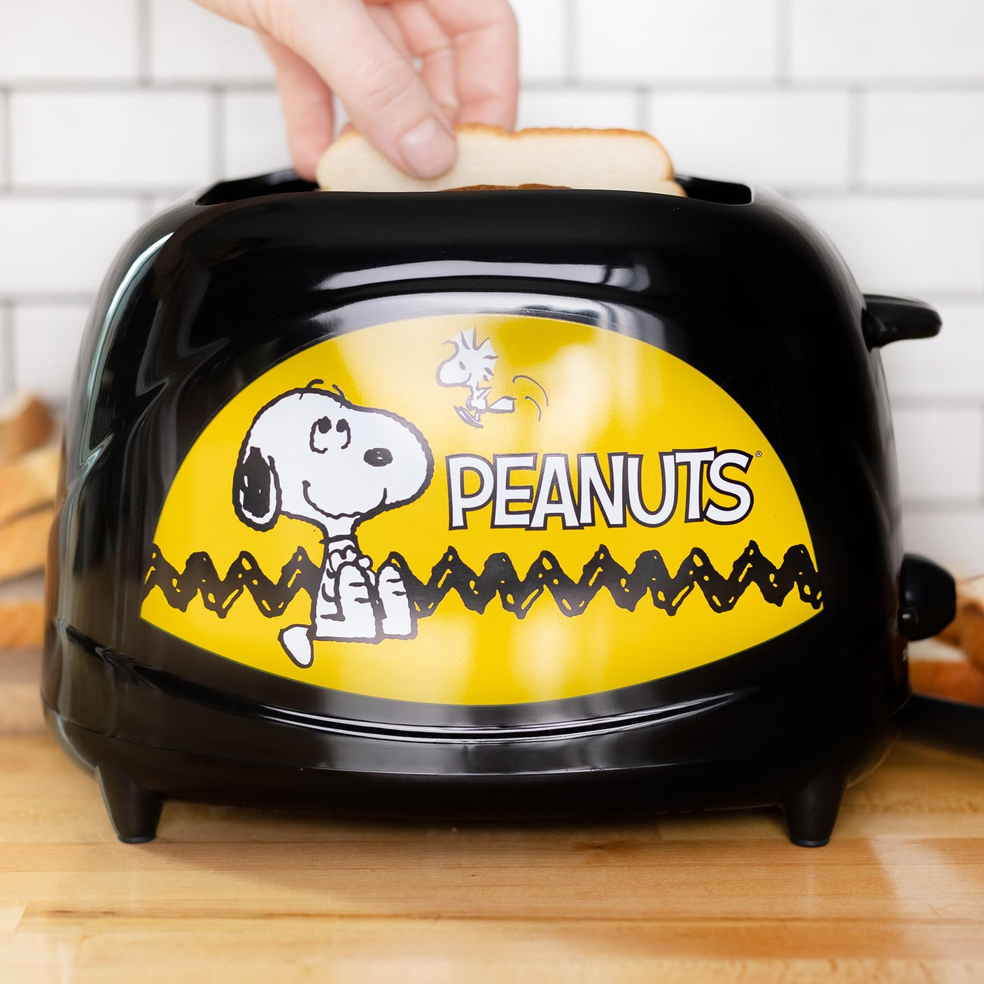 Uncanny Brands Bob Ross Toaster - Toasts Bob's Iconic Face onto Your Toast