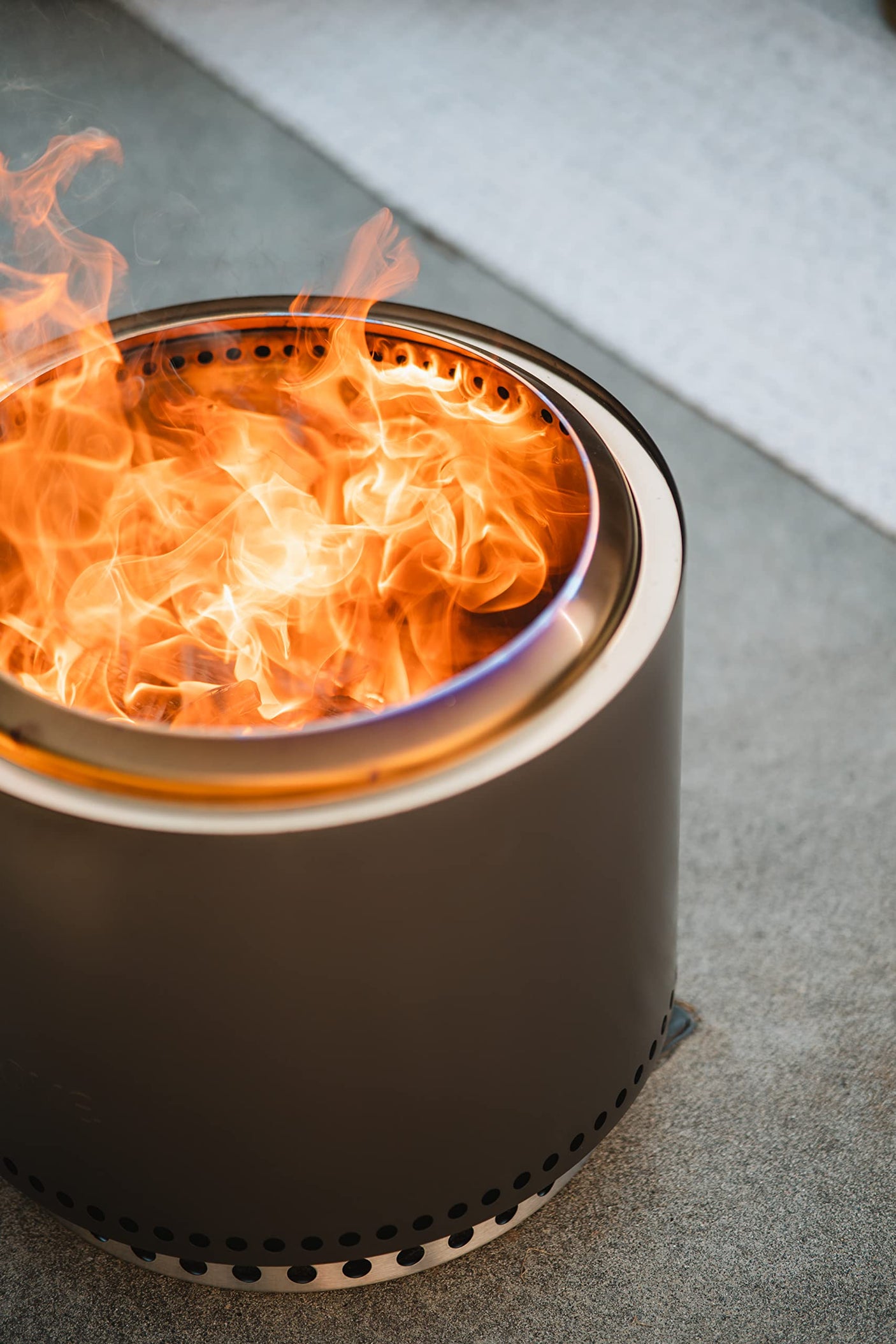 Solo Stove Bonfire with Stand | 19.5" Smokeless Fire Pit, Removable Ash Pan | Portable Stainless Steel Wood Burning Outdoor Fireplace, Ideal for 4–6 People, 21.75 lbs