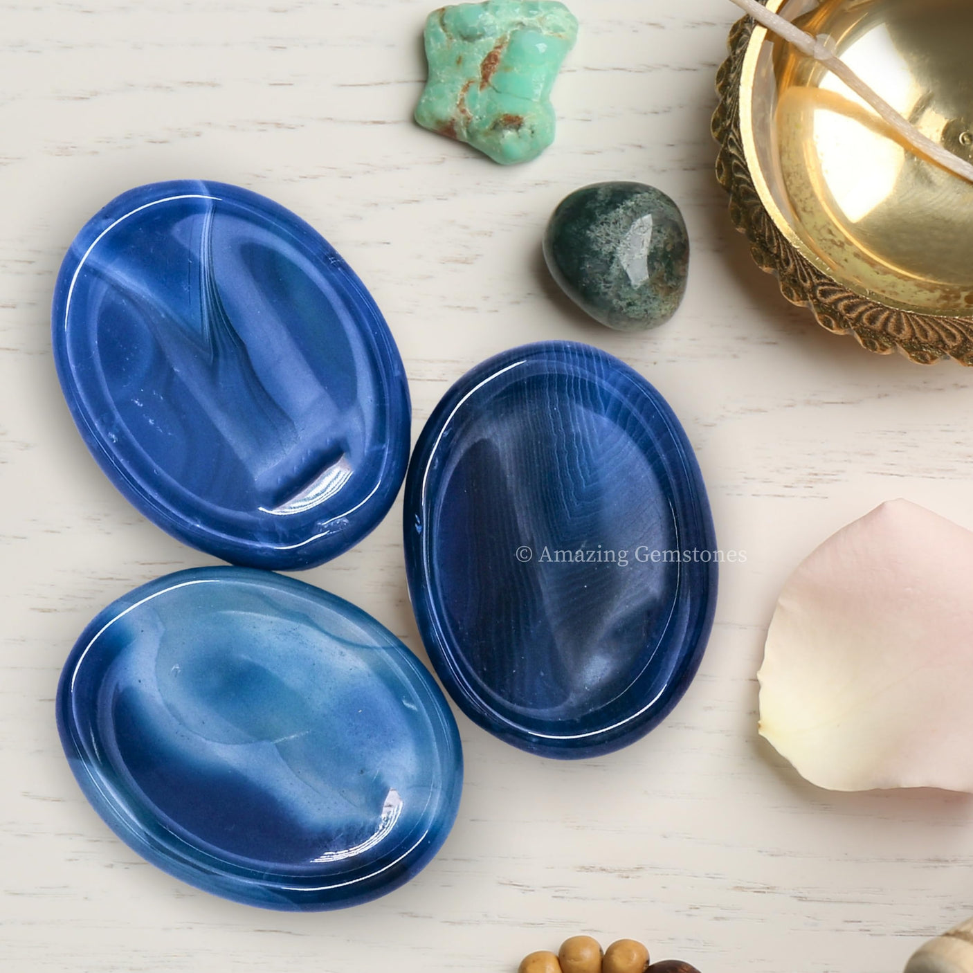 Amazing Gemstone Labradorite Worry Stone, Healing Crystals - Piedra Crystal Fidget for Gift, Meditation, Calming, Relaxation, Stress Relief