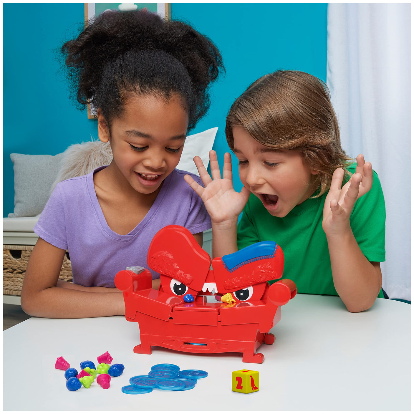 Spin Master Games, Soggy Doggy, The Award-Winning Wet & Silly Kids Board Game for Family Game Night, Interactive Dog Toy, Screenless Activity for Kids & Family, 2-4 Players, for Ages 4 & Up