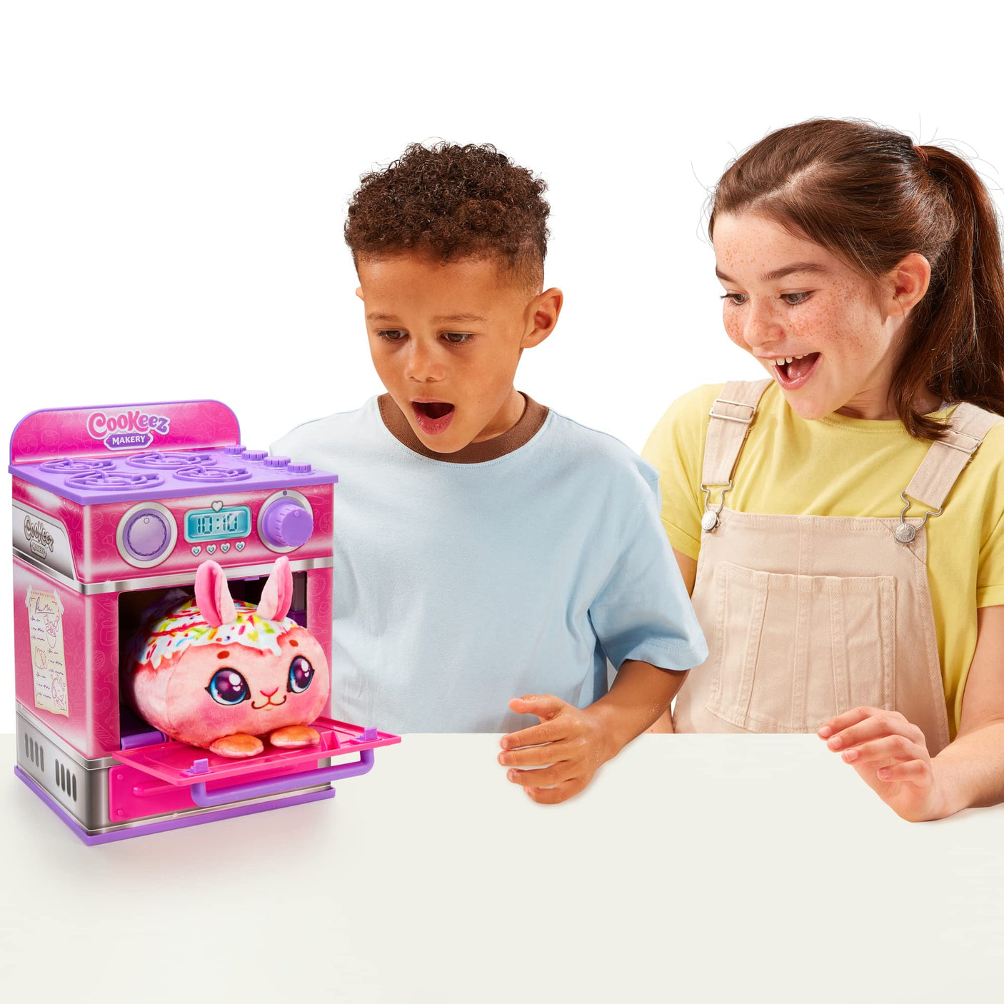 Baked Treatz Oven Playset – Interactive Bake & Reveal Toy Oven with Mystery Warm Scented Plush (Barky Bun, Ciacatta Bake, or Wheatney Bunny), Mixing Tools, Dough, & Accessories, 5+ - Build Your Ideas